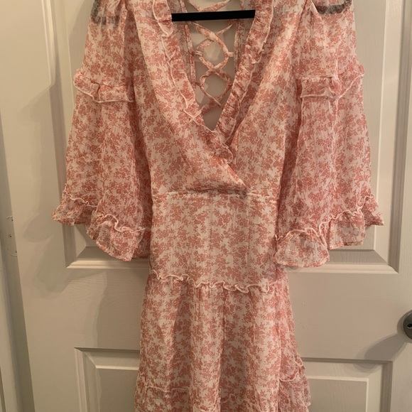 Hello Molly backless dress - Picture 2 of 6